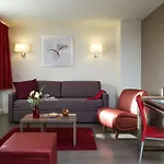 Adagio Centre Aparthotel 4*