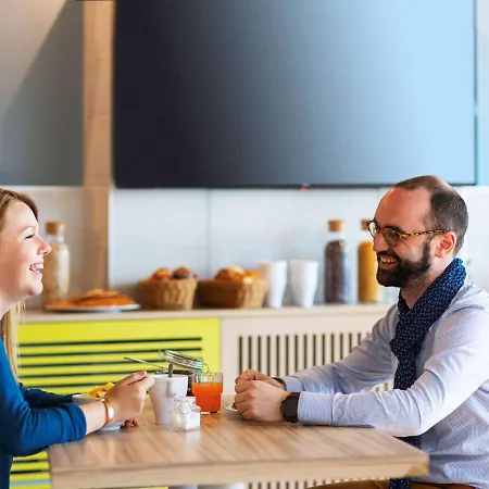 Adagio Centre Aparthotel 4*