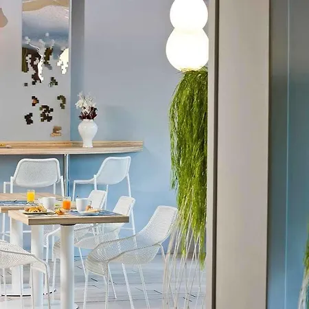 Adagio Centre Aparthotel Caen