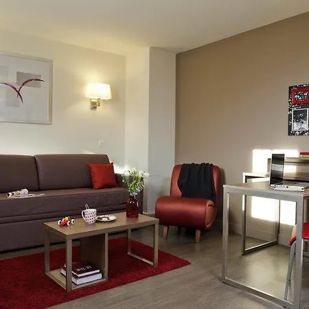 Aparthotel Adagio Centre Caen