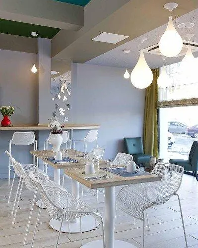 Adagio Centre Aparthotel Caen