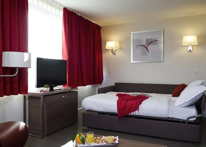 Adagio Centre Apart Otel 4*